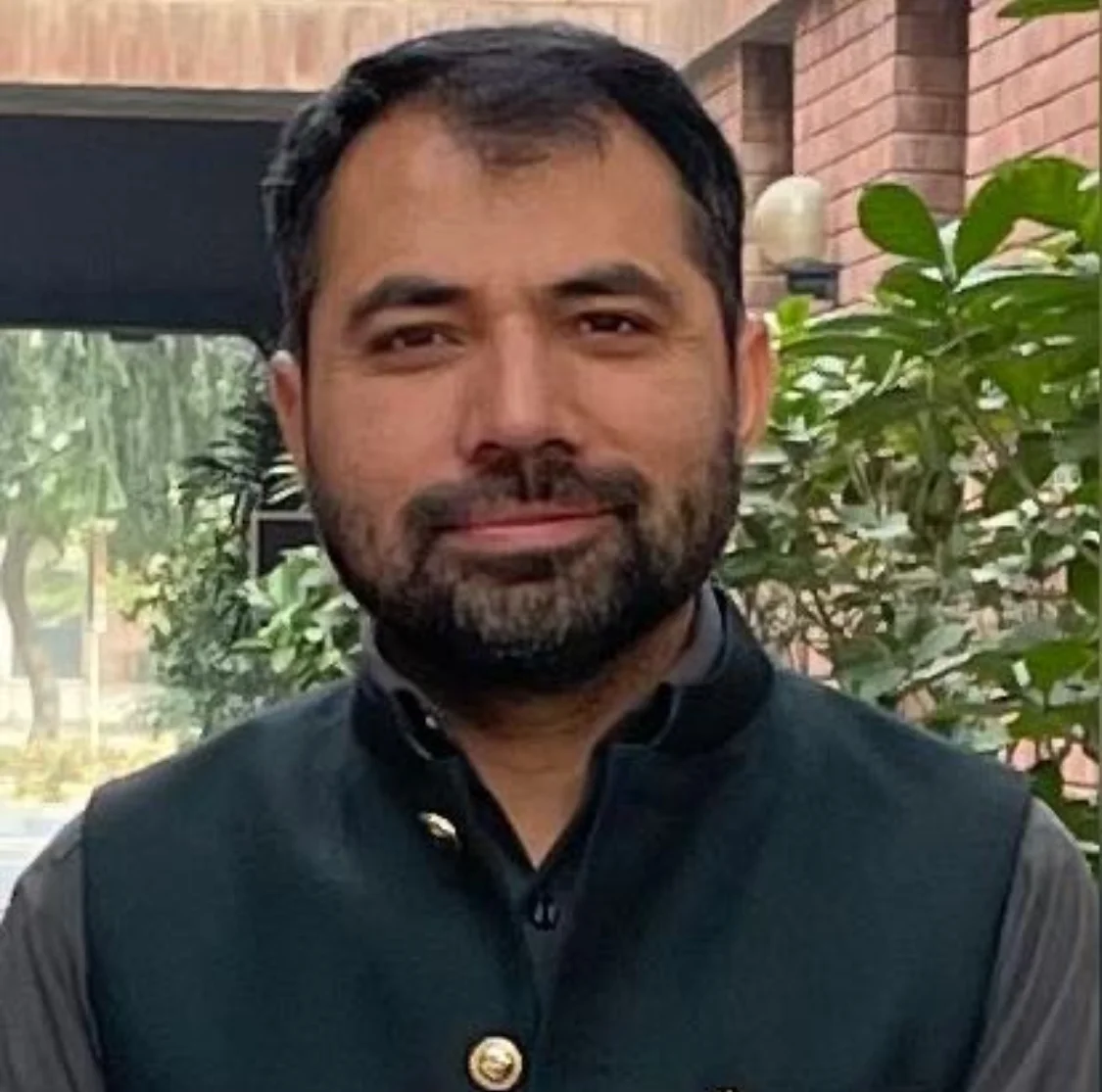 Dr. Kifayat Khan